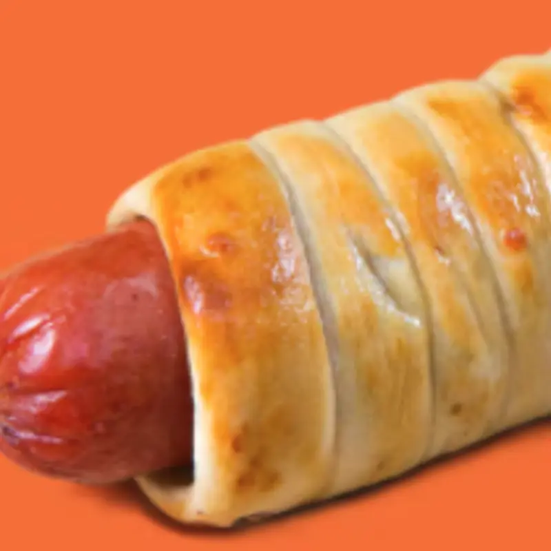 Original Wetzel's Dog at Wetzel's Pretzels S-880 Macy's Queen Center Mall | Toast