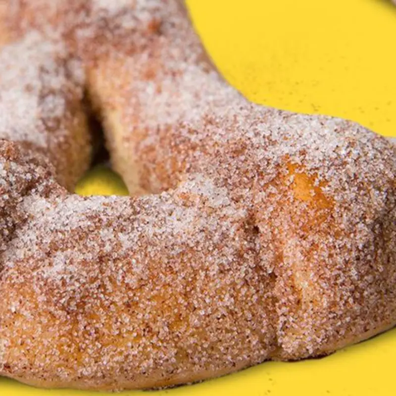 Sinful Cinnamon Pretzel at Wetzel's Pretzels S-880 Macy's Queen Center Mall | Toast