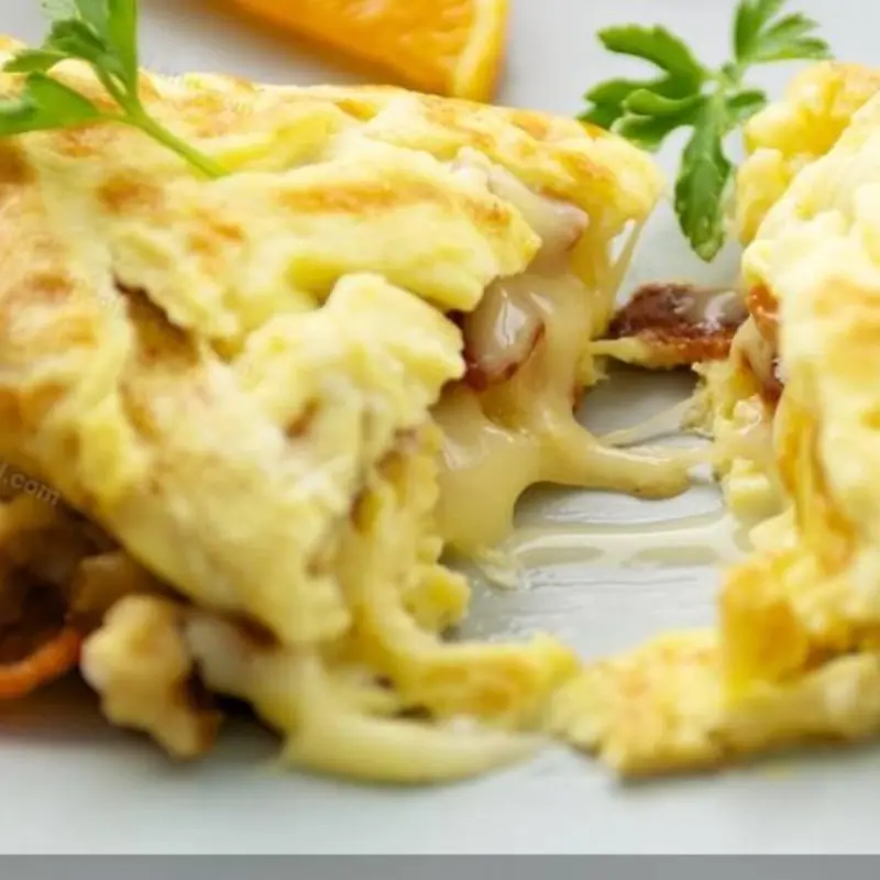 Bacon & Cheese Omelet at Edison Lunch Box