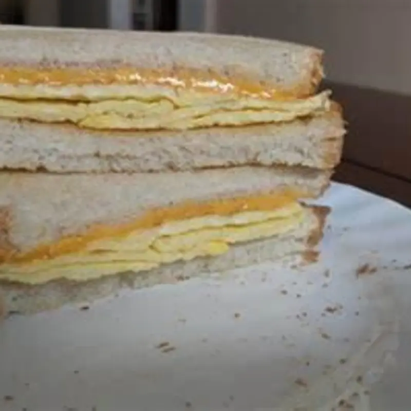 Egg & Cheese Sandwich