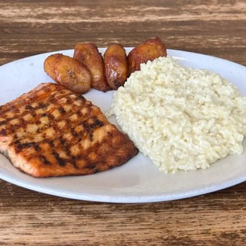 Risotto Grilled Salmon Fillet