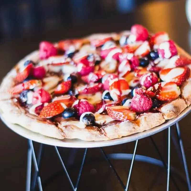 16" Nutella Pizza