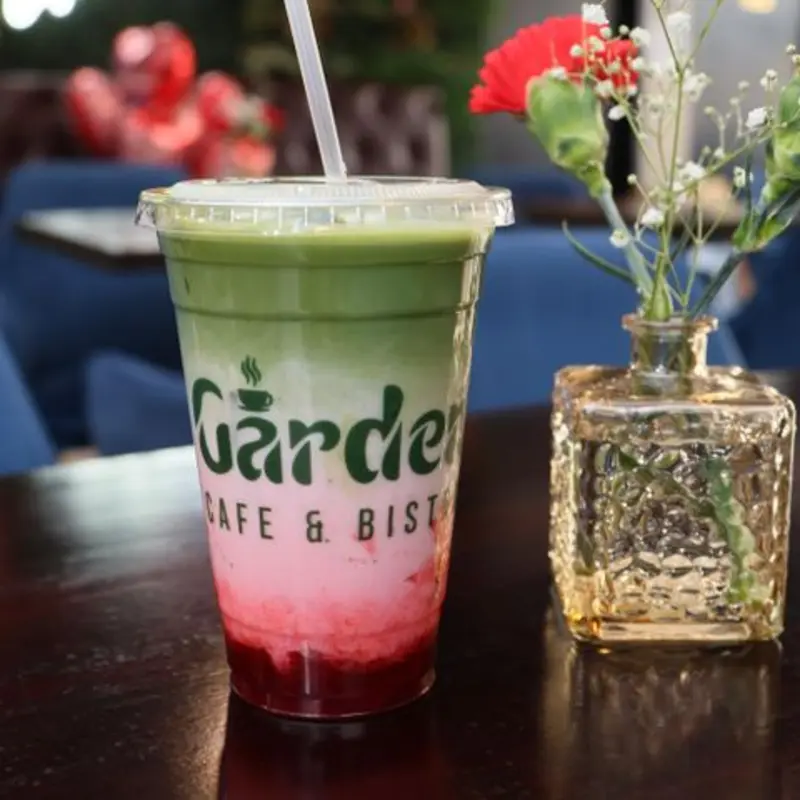 Iced Strawberry Matcha Latte