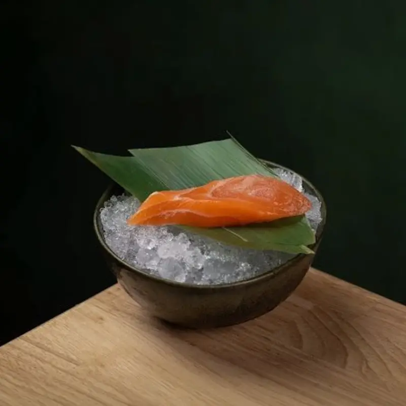 SALMON SASHIMI