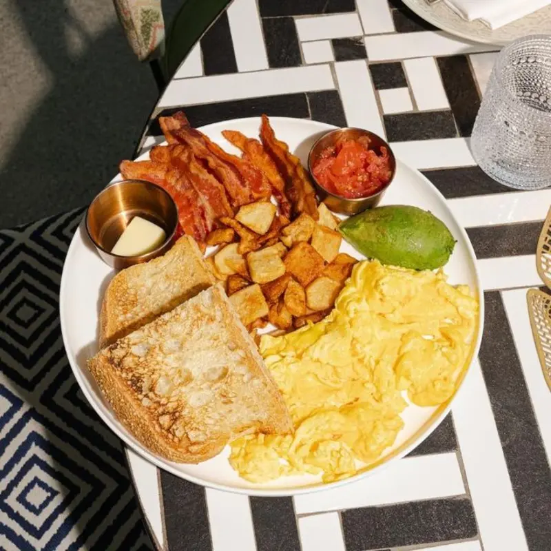 Bacon Breakfast at CalaMillor Gourmet Experience | Toast