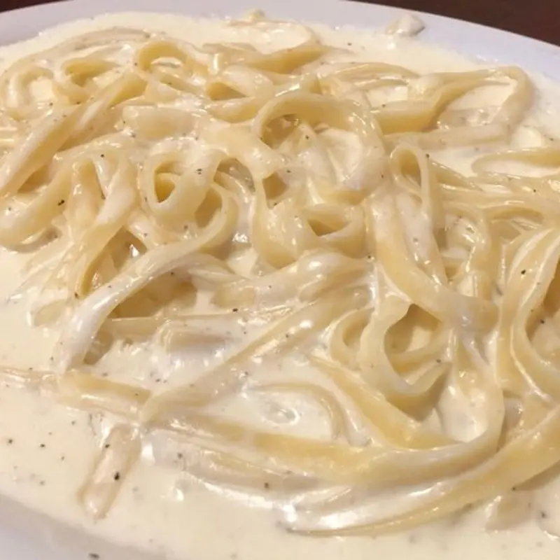 Fettuccine Alfredo at Floridino's Pizza & Pasta | Toast