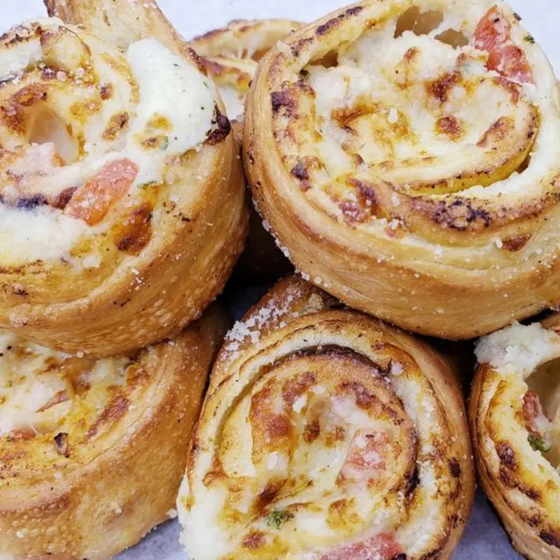 Gourmet White Muffins (1/2 Dozen)