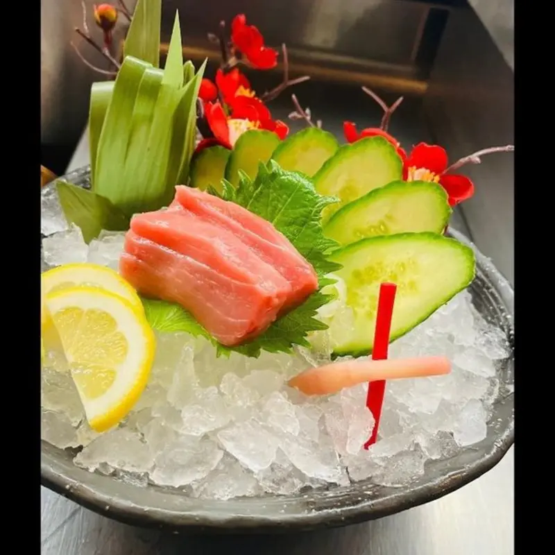 Maguro Sashimi