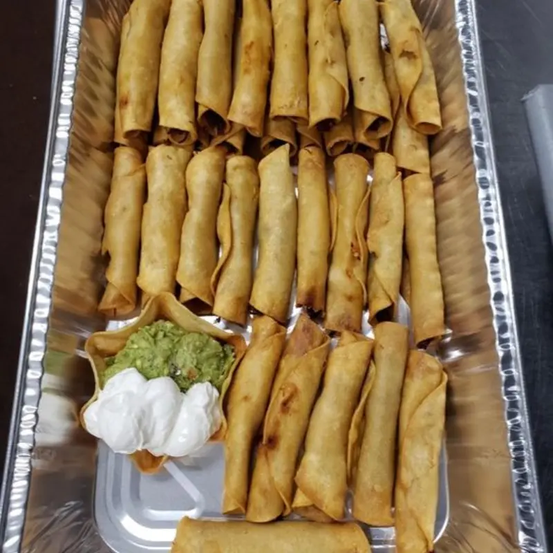 Crispy corn tortillas rolled and filled with your choice of chicken or shredded beef served with guacamole and sour cream