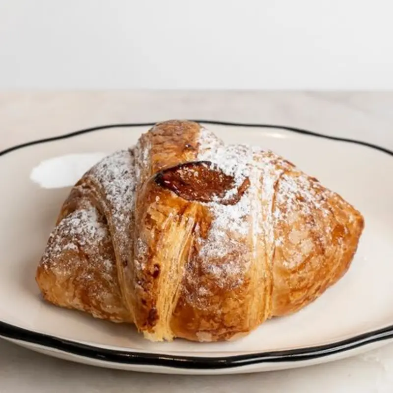 Apple Croissant at La Boulangerie Boul'Mich Doral | Toast