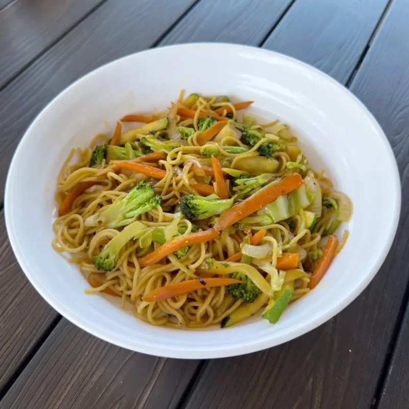 Vegetable Yakisoba at Sushi Madre - Loop 20 | Toast