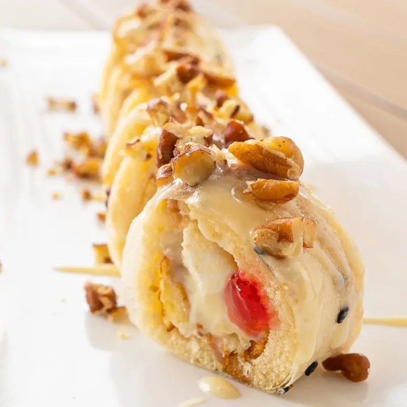 Que Rico Roll at Sushi Madre - Del Mar | Toast