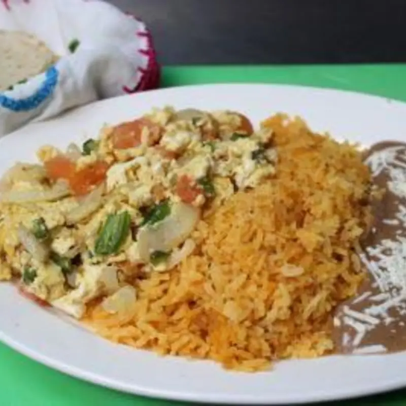 Huevos a la Mexicana con Arroz Frijoles y Torillas (Mexican Eggs with Rice Beans and Torillas)