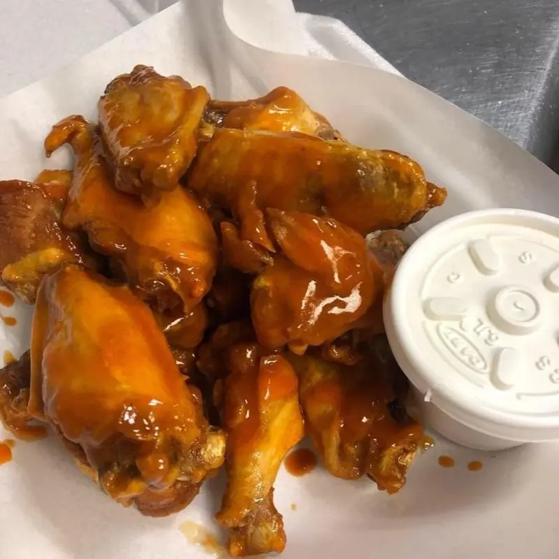 10pc Chicken Wings at R&R Pizza | Toast