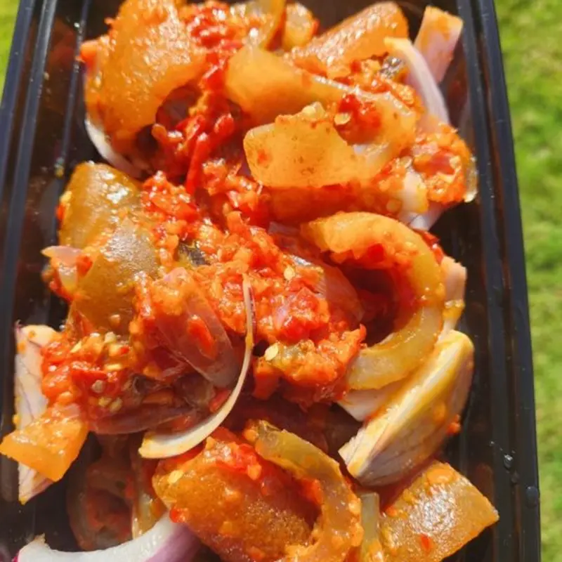Ponmo Ayilata at Honey-Dip Fingerz | Toast