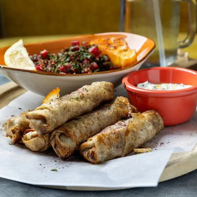 المسخن رول (Middle Eastern Chicken Rolls)