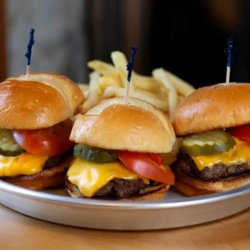 Cheeseburger Sliders