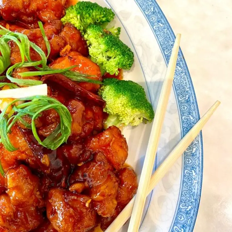 General Tso Chicken at Flock to the Wok