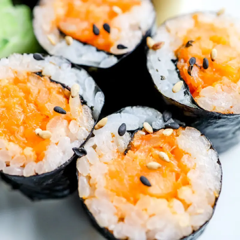 *Salmon Hand Roll