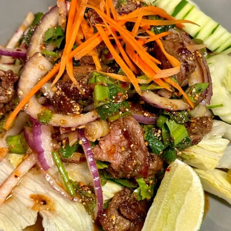 Beef salad(Nam Tok Nuer)