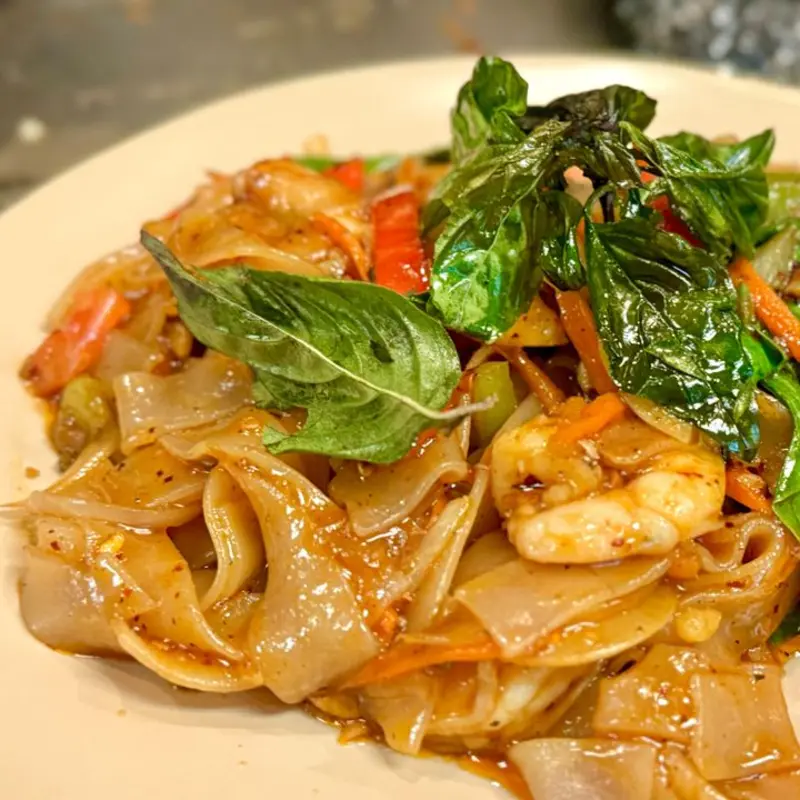 Pad kee mao (Drunken) at PJ Thai