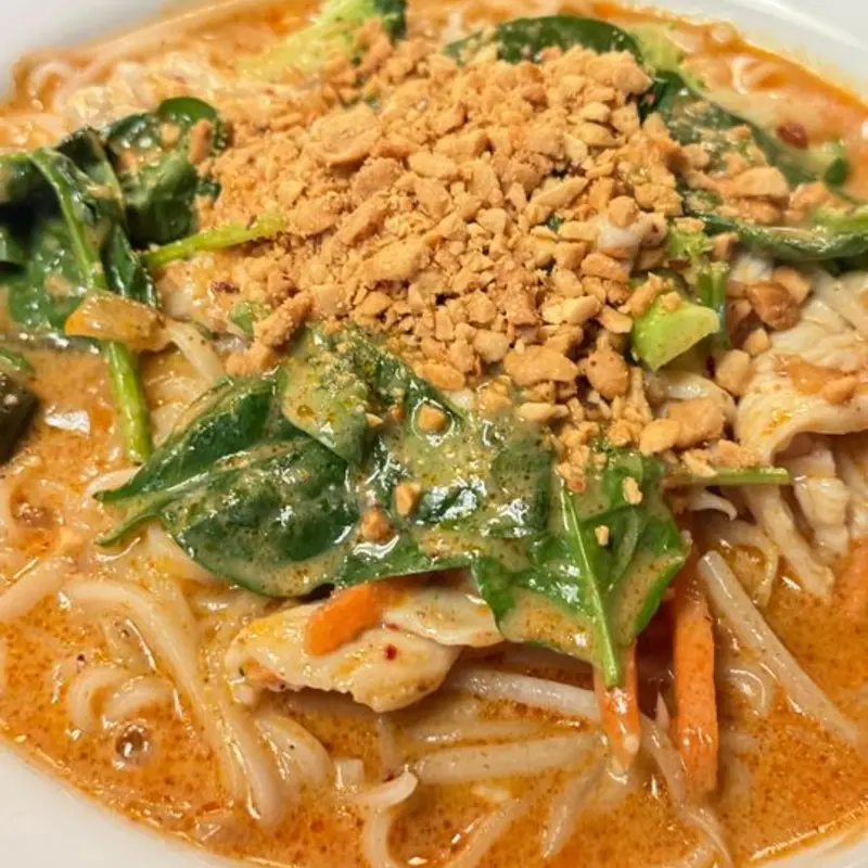 Peanut Noodle at PJ Thai