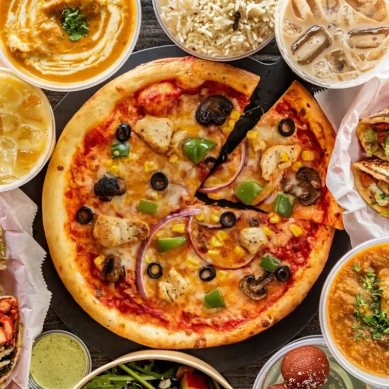 Custom Pizza at Curry & Crust 555 N Scottsdale Rd