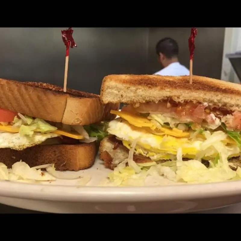 Bacon, Lettuce & Tomato. BLT at Mama's Daughters' Diner- Irving- Shady Grove