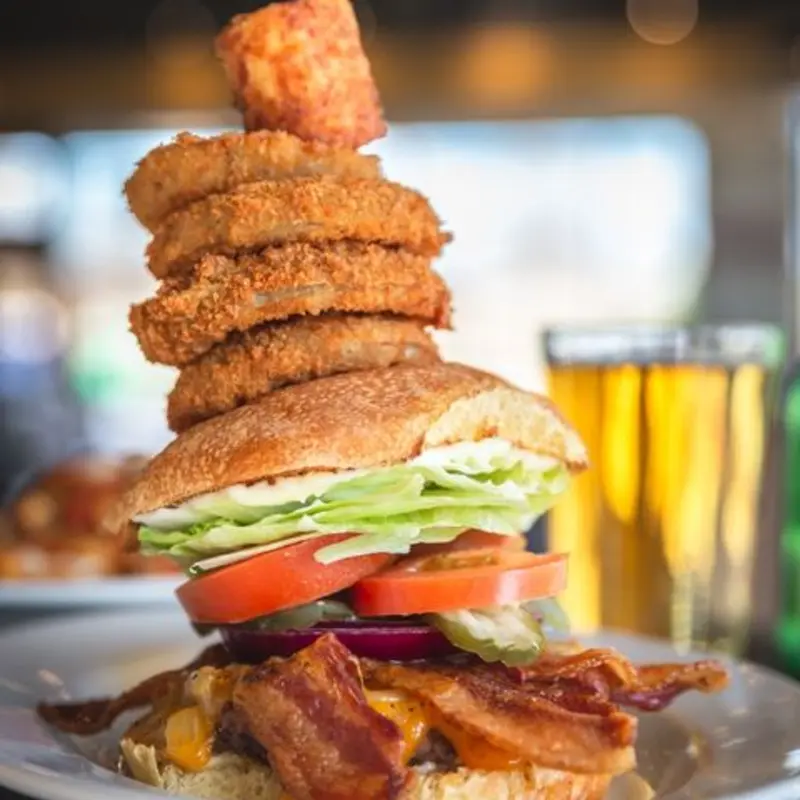 Governer Burger at Bruncheon Breakfast and Lunch 5250 N O’Connor Blvd #144
