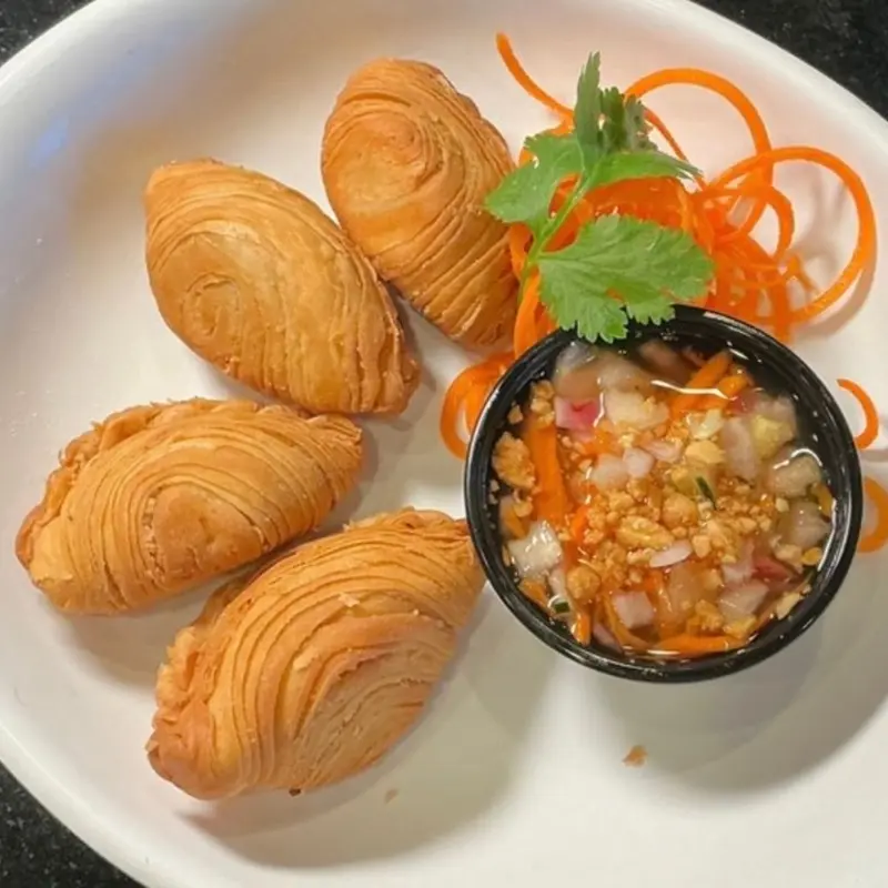 Chicken Curry Puff (4)