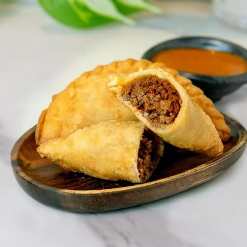 Toma Beef Empanada