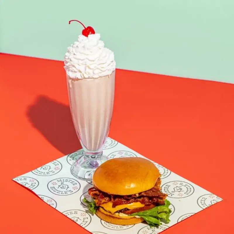 Cinnamon Crunch Milkshake at Augie's - Hamburg
