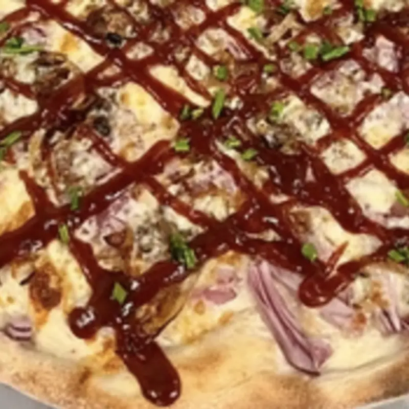 12" BBQ Pie at Zevy's Pizza