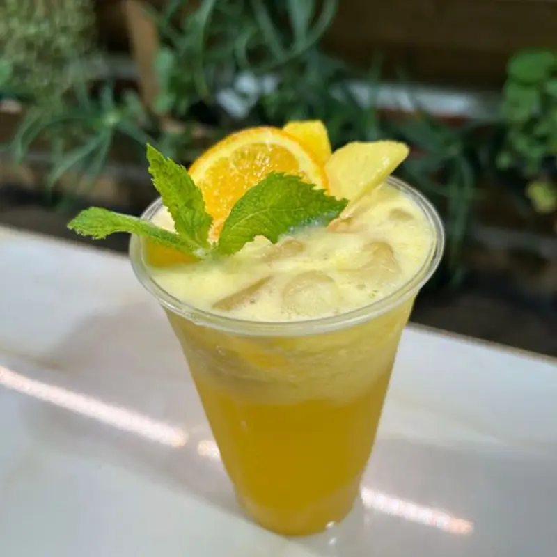 Fresh Pineapple Orange