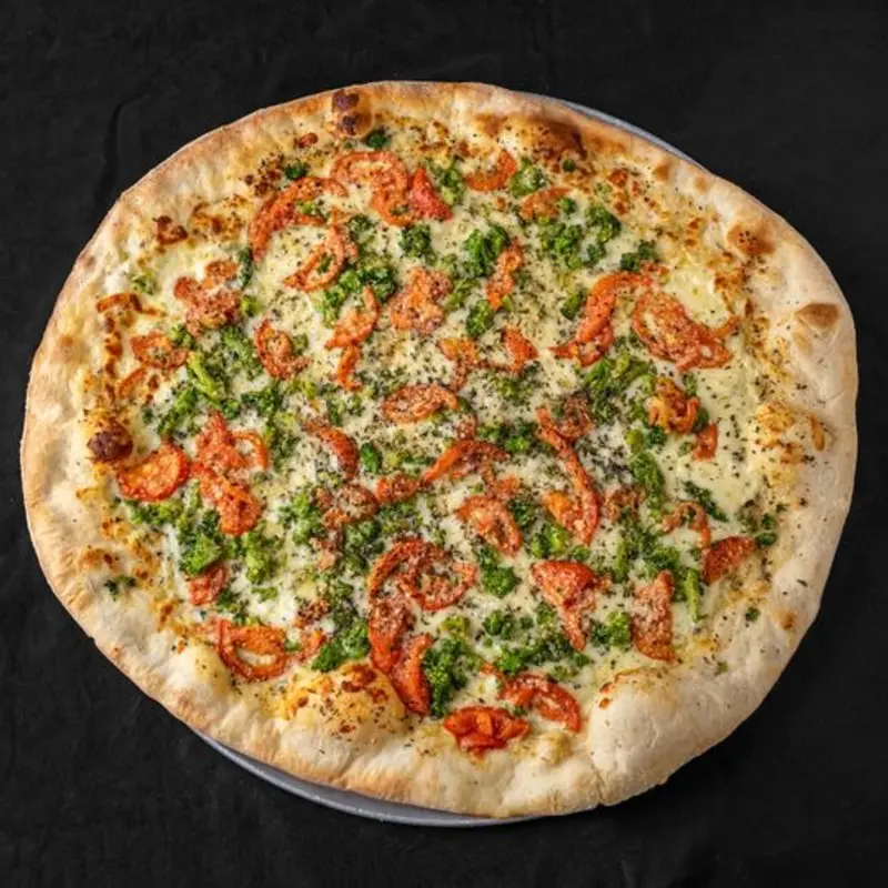 White Garlic Broccoli & Tomato 12" (Small)