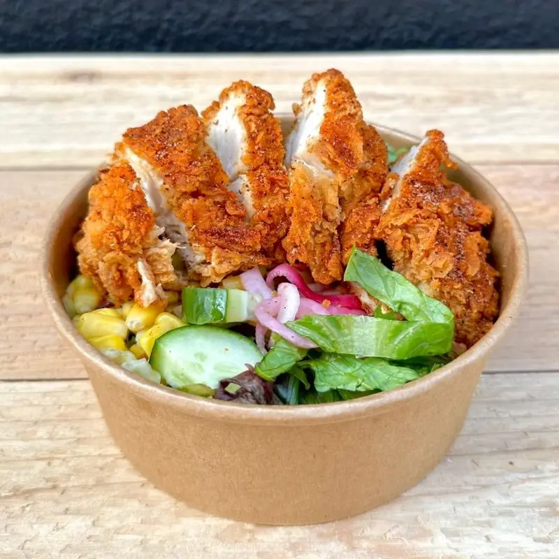 Fresh Salad at Chick’n Out
