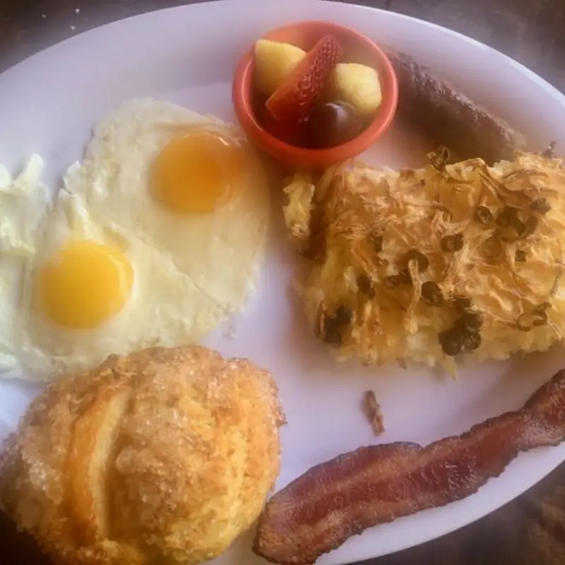 2 Egg Platter at Skillets Restaurant