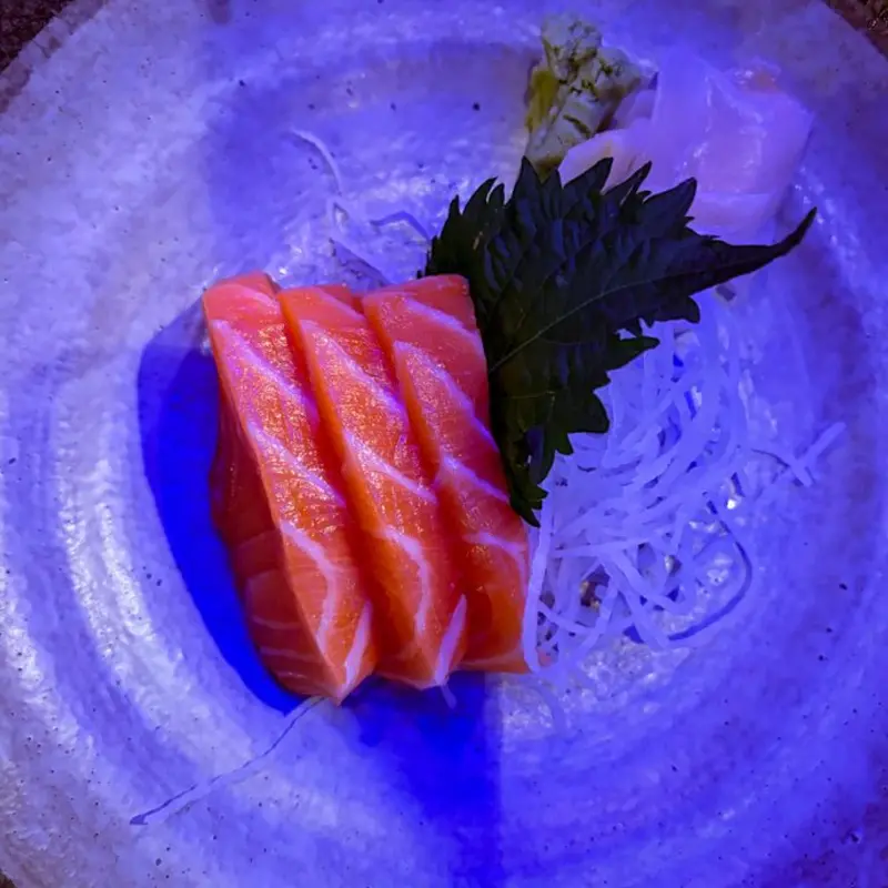 Salmon Sashimi "Sake"