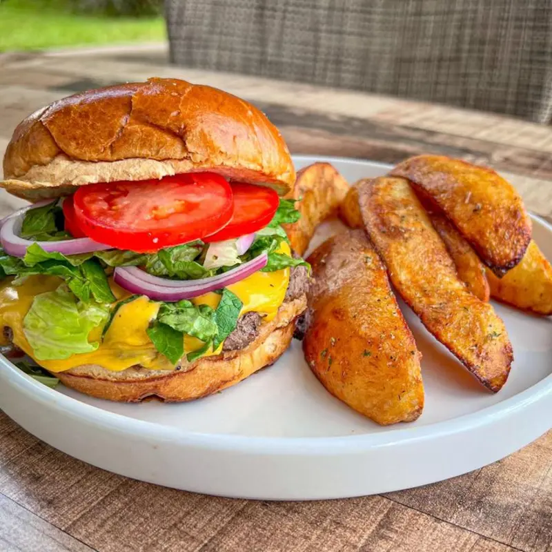 Double Smash Cheeseburger