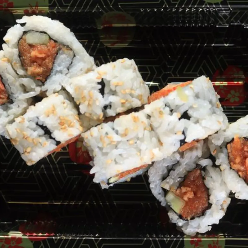 Spicy Tuna roll at Akaihana Express 4339 West Glendale Avenue