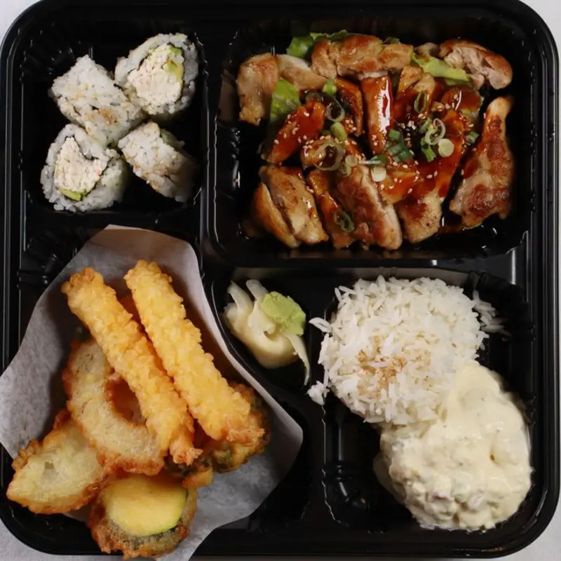 Temp. Mix & Teriyaki Chicken Combo at Akaihana Express 4339 West Glendale Avenue