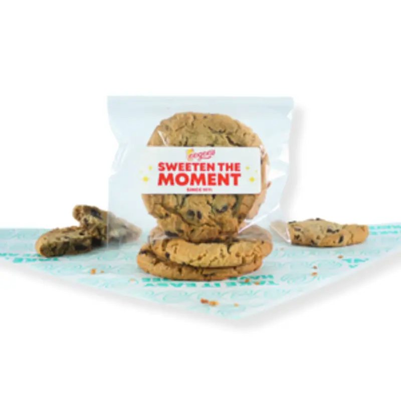 CHOCOLATE CHIP COOKIE