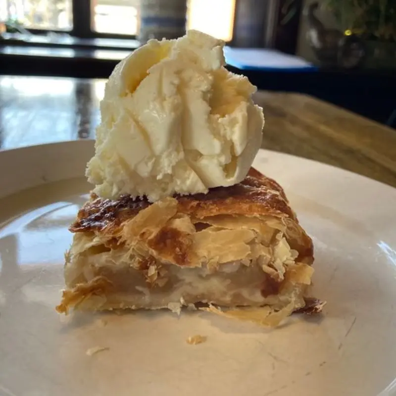 a la mode at Riverdale Steak House
