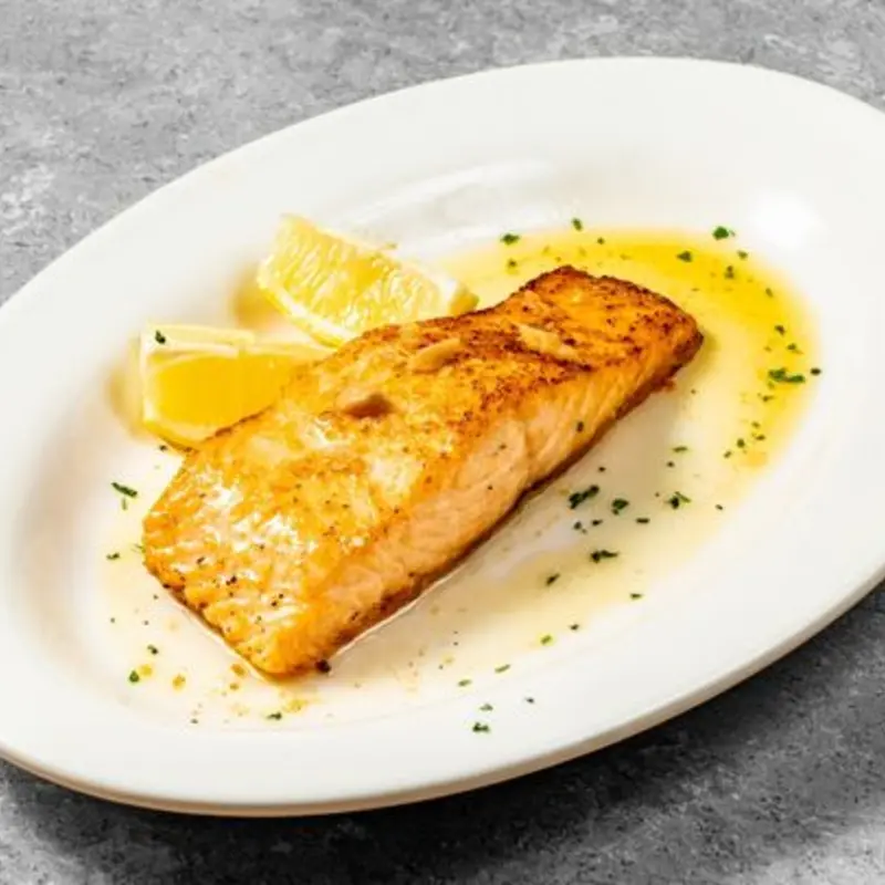 Broiled Filet of Salmon RM