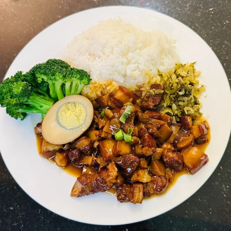 Taiwanese Style Braised Pork Belly 台式卤肉饭 at Bund on Queens Blvd - Forest Hills