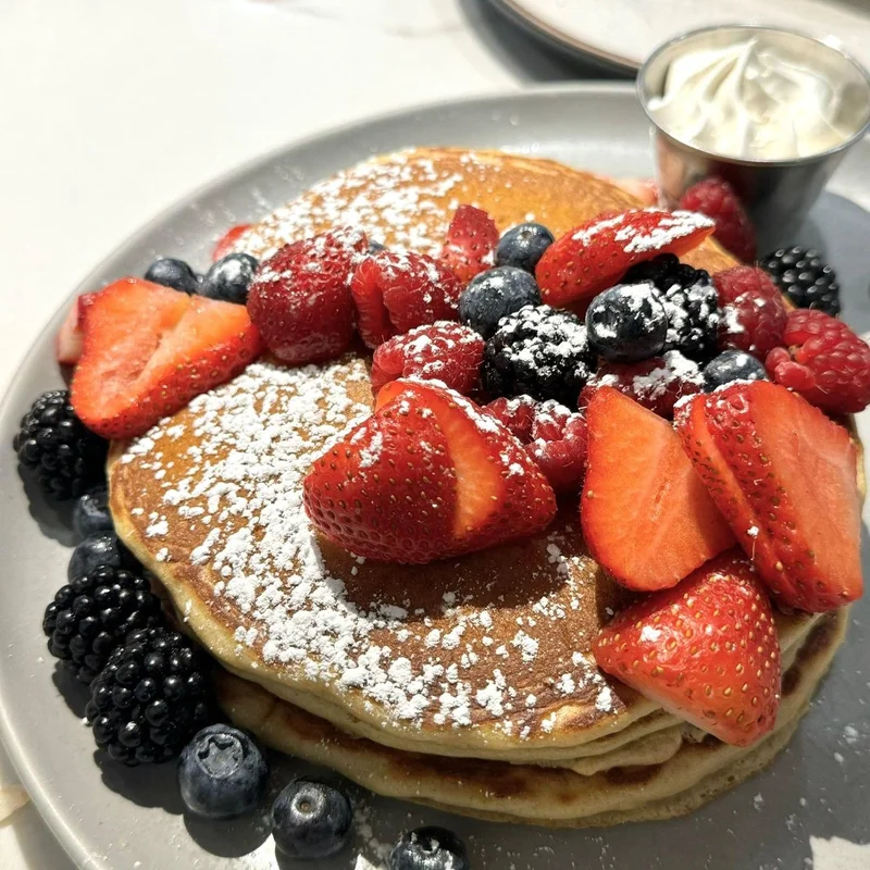 Berry Pancakes at Florence Restaurant Bar